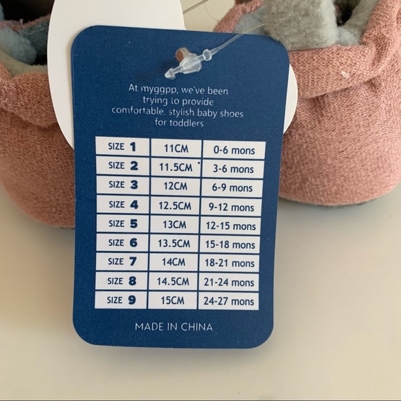 💜2 for $20💜 Myggpp pink fuzzy slippers - Picture 7 of 7